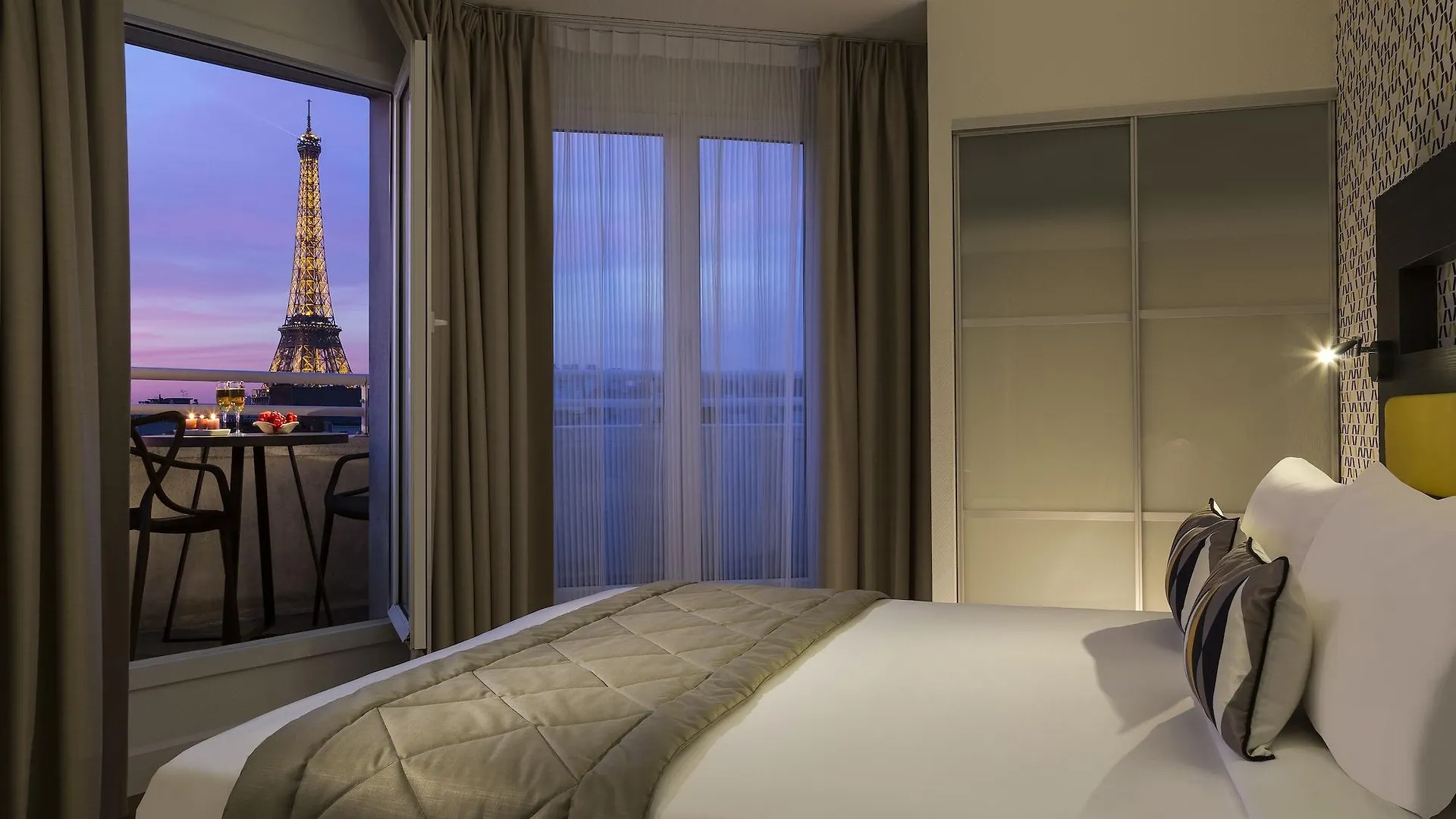 Citadines Tour Eiffel